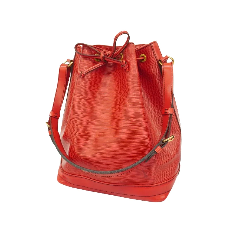 Trendy bucket bags for summerLOUIS VUITTON Noe Shoulder Bag