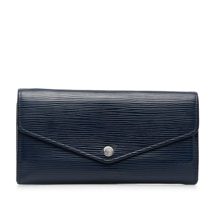 Luxury bags with exotic skinsLouis Vuitton Sarah Long Wallet in Epi Indigo Blue M60585