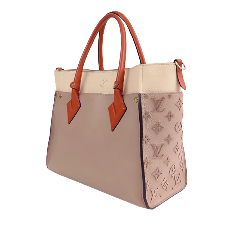 Best bags for weekend getawaysLouis Vuitton On My Side MM Beige Calfskin