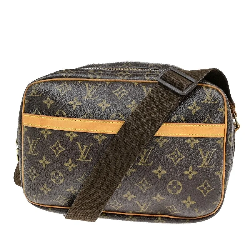 High-quality leather messenger bagsLOUIS VUITTON Reporter pm Shoulder Bag