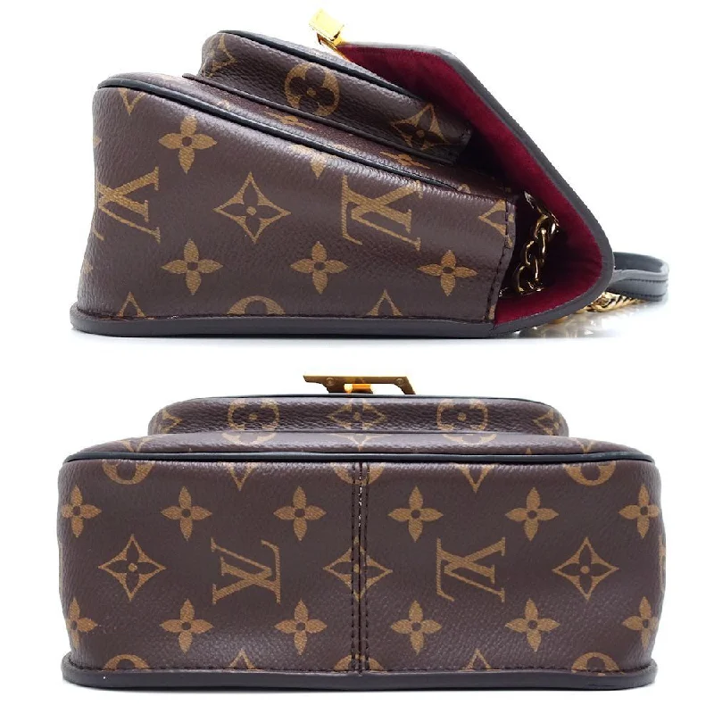 High-end designer bags for menLouis Vuitton Shoulder Bag Passy