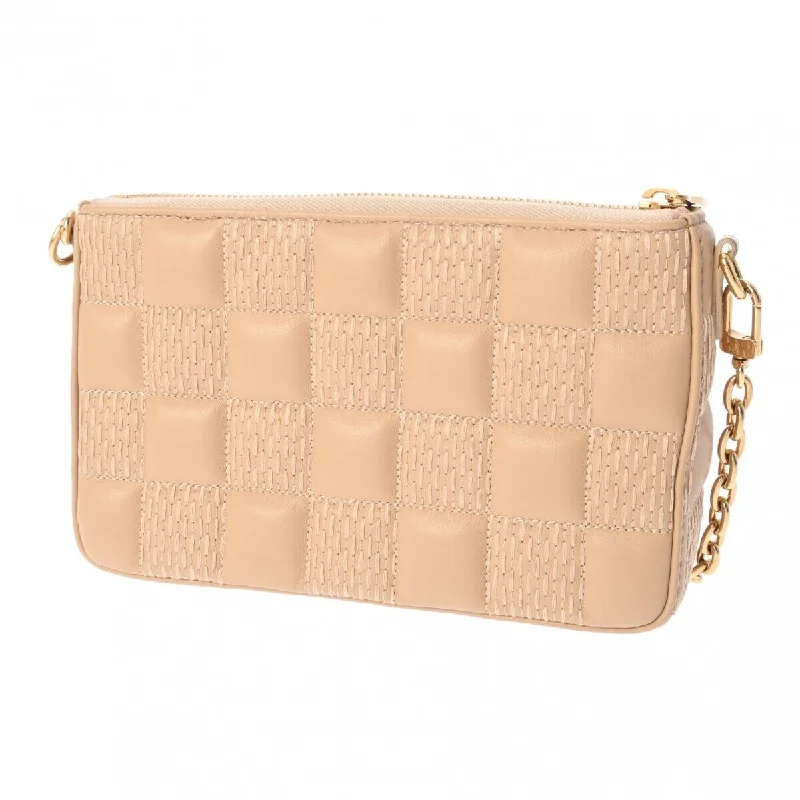 Sustainable fashion bagsLouis Vuitton Pochette Roca 2Way Beige