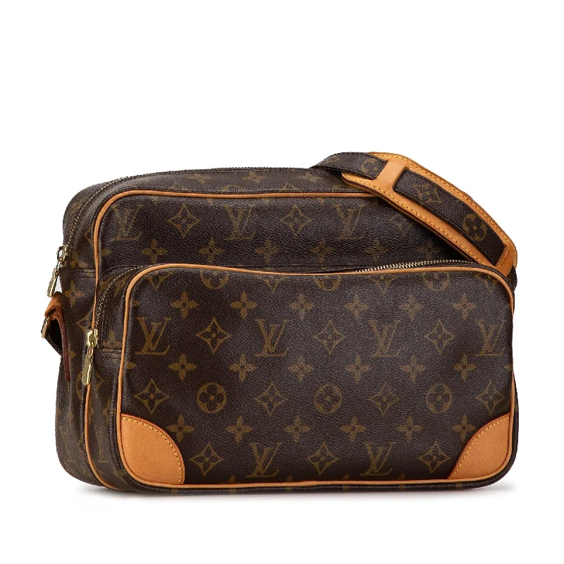 Vintage-inspired handbagsLouis Vuitton Monogram Nil Crossbody Bag (TvdPUA)