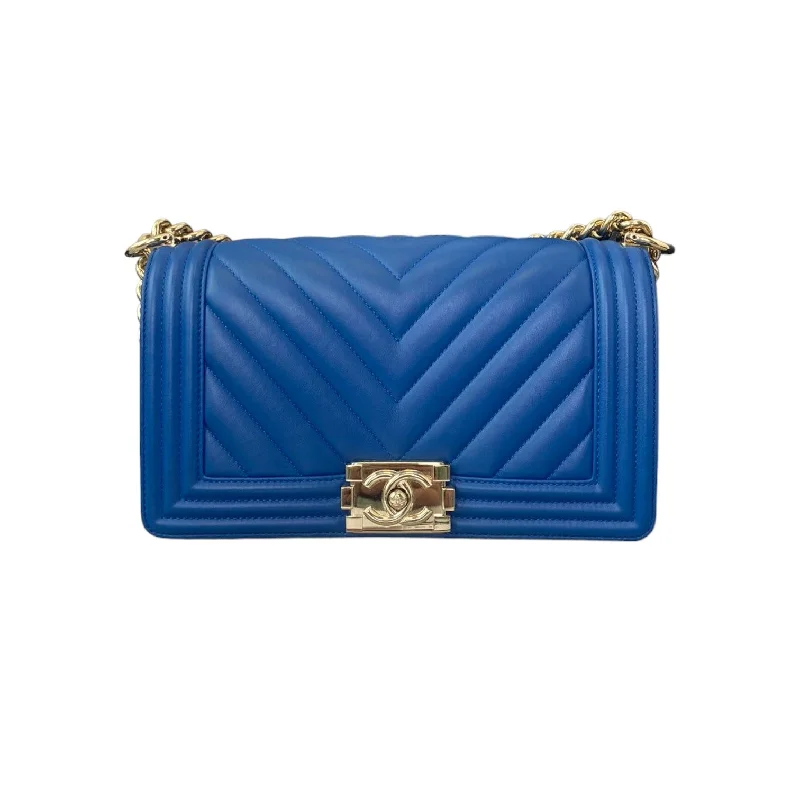 High-end designer bags for menOld Medium Boy Flap Lambskin Quilted Blue GHW