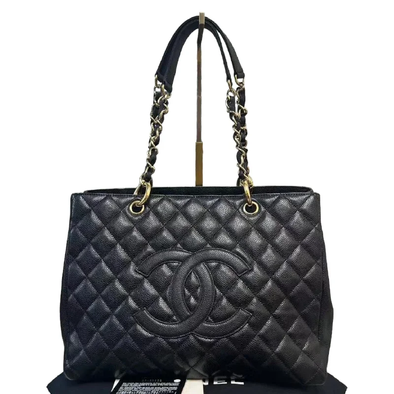 Vintage-inspired handbagsGrand Shopping Tote GST Caviar Quilted Black GHW