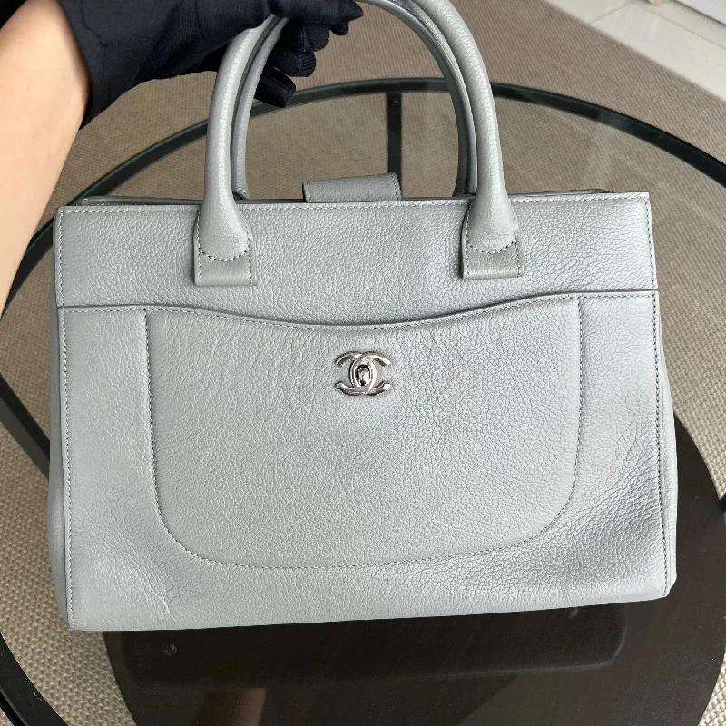 Designer bags for womenCAVIAR NEO EXECUTIVE TOTE BAG GREY GRAY SILVER HARDWARE SERIES 23 SYCM319