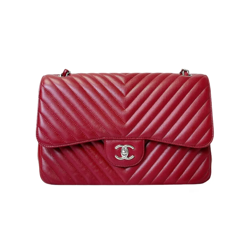 Elegant clutch bags for weddingsClassic Flap Jumbo Caviar Red Chevron SHW