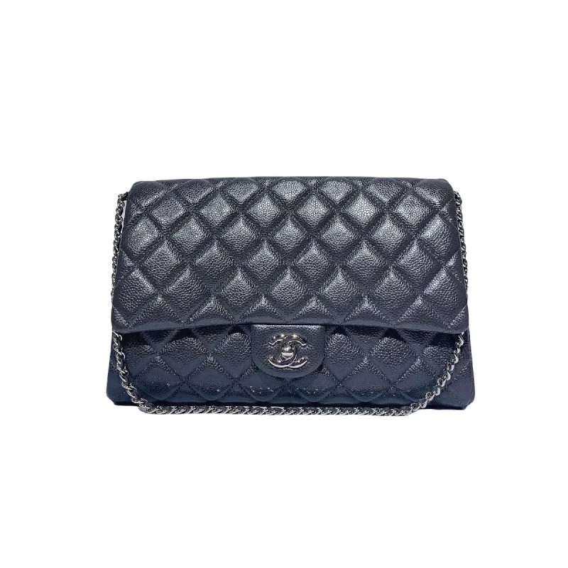 Affordable leather bagsClassic Clutch w/chain Caviar Charcoal Grey SHW