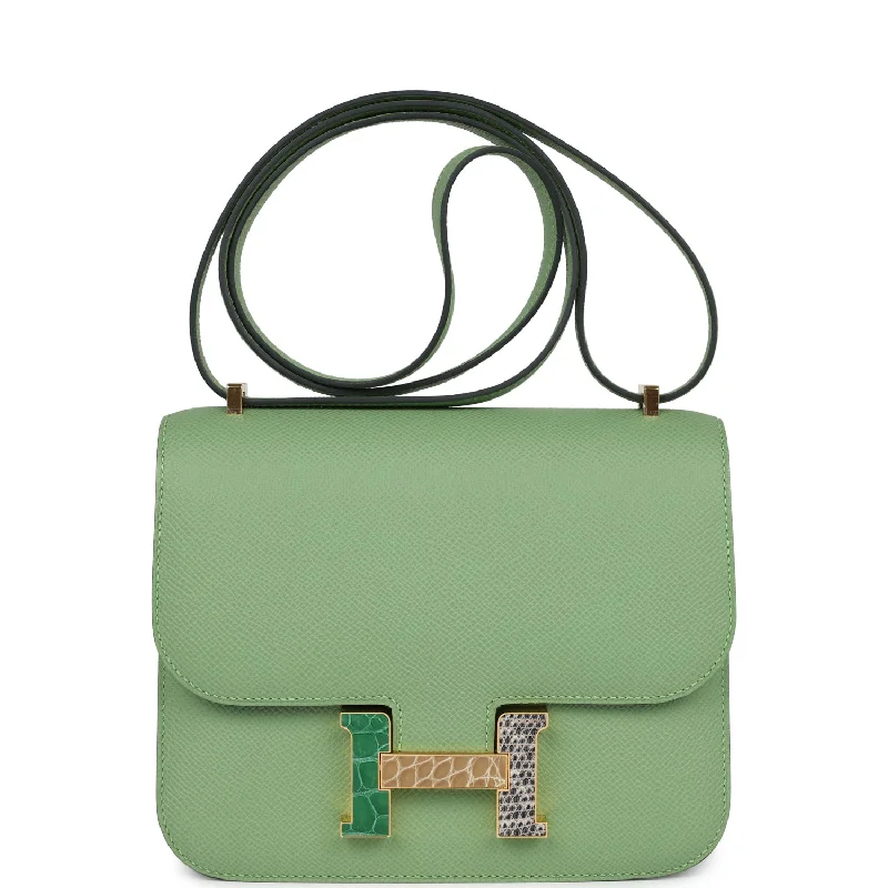 Minimalist leather handbagsHermes Constance 18 Vert Criquet Epsom Marquette Hardware