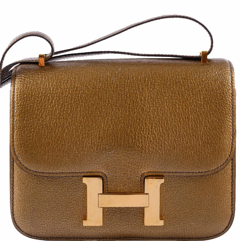 Compact crossbody bags for travelHermès Constance 18 Gold Metallic Chevre Gold Hardware