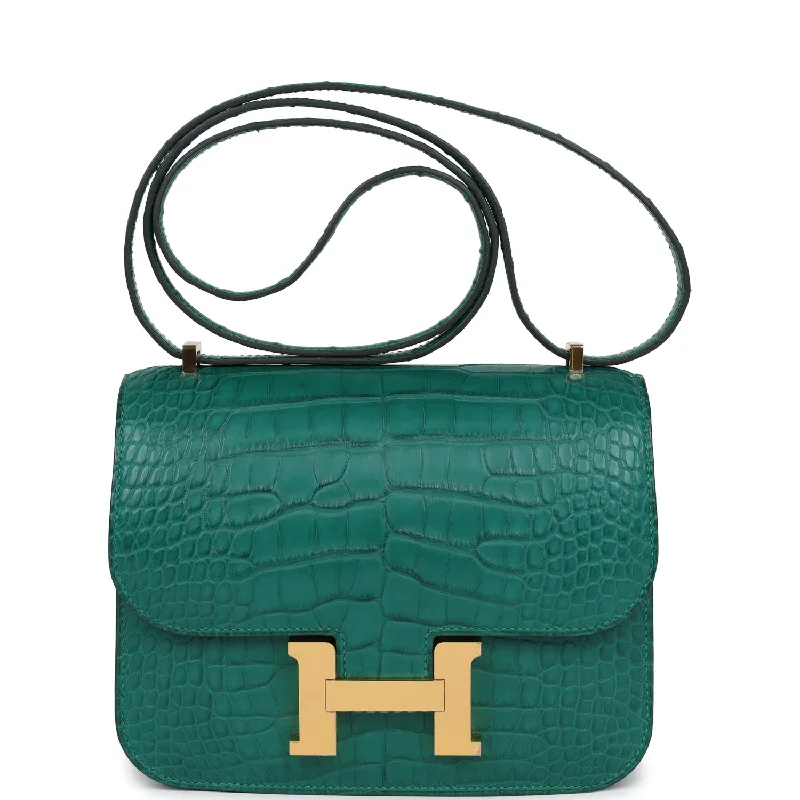 Water-resistant travel backpacksHermes Constance 18 Malachite Matte Alligator Gold Hardware