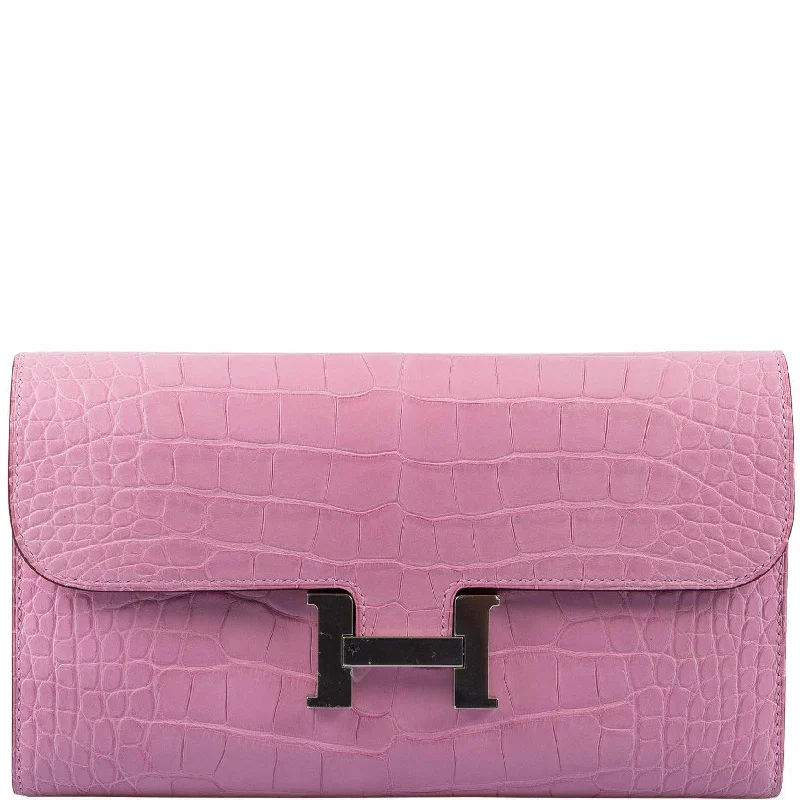 Minimalist leather handbagsHermès Constance Long Wallet Bubblegum Pink 5P Matte Alligator Palladium Hardware