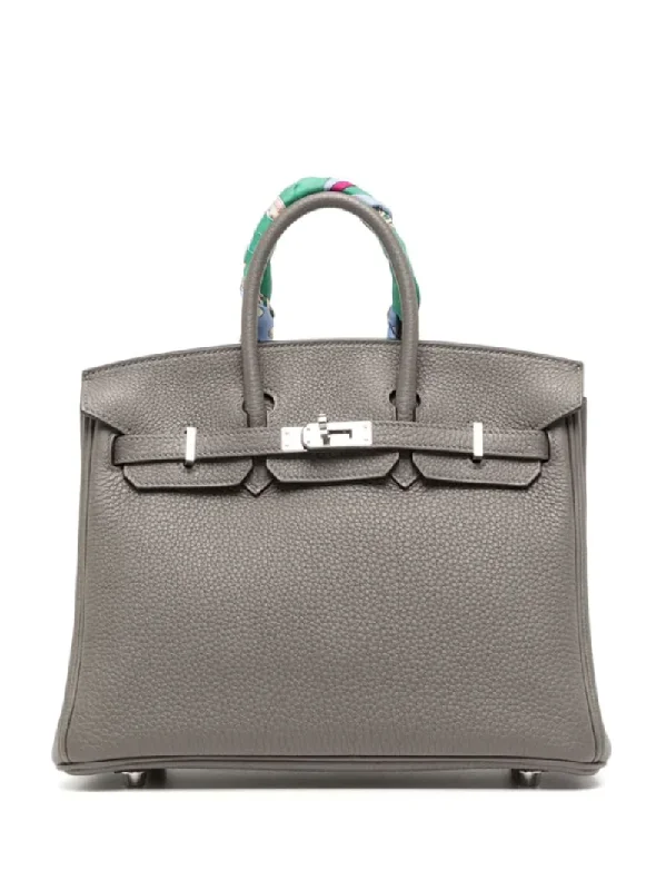 Trendy bucket bags for summerBirkin 25 Togo Gris Meyer 2022